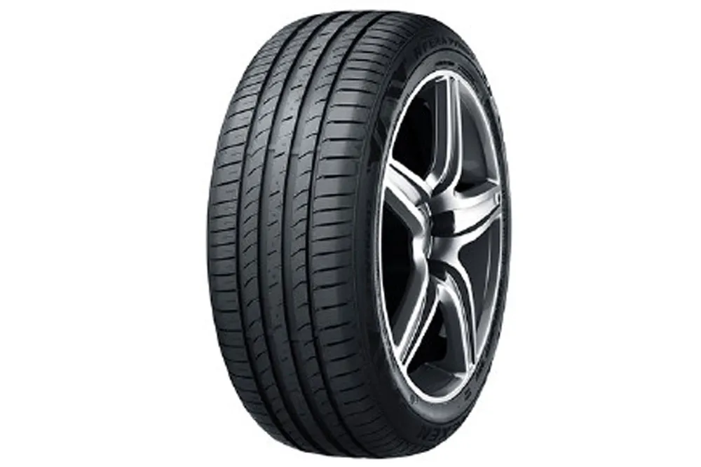 225/60VR17 99V N´FERA PRIMUS