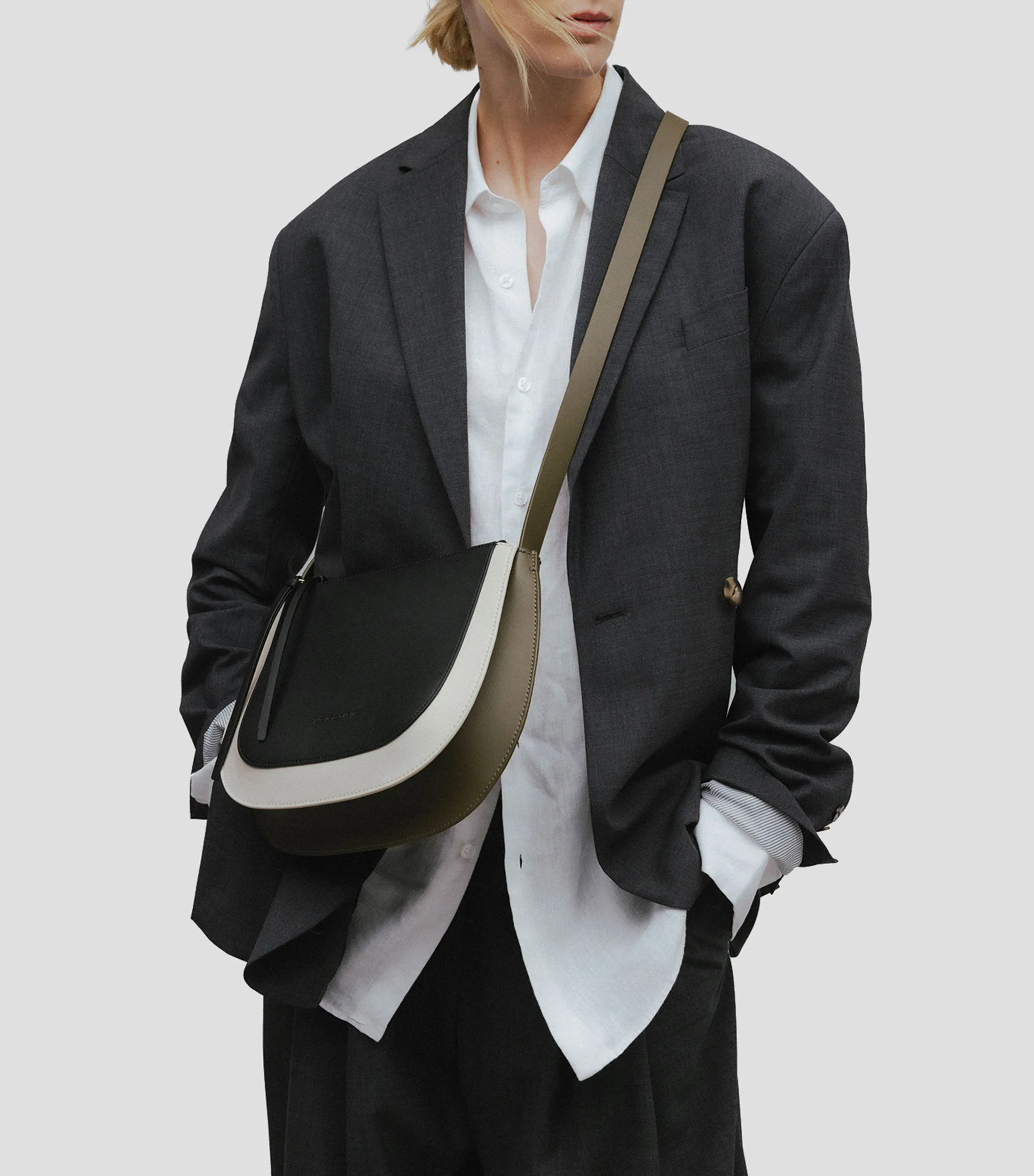 Adolfo Dominguez Bolso crossbody en piel Mujer