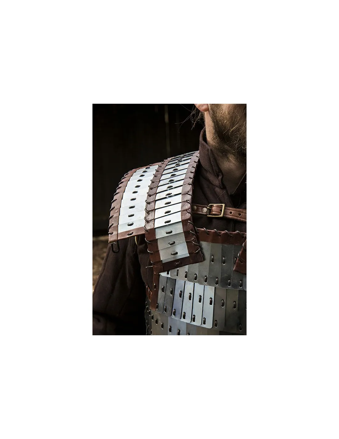 Armadura vikinga ajustable
