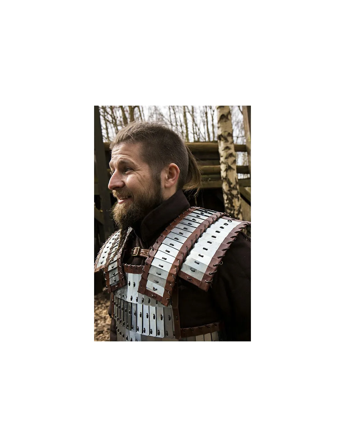 Armadura vikinga ajustable