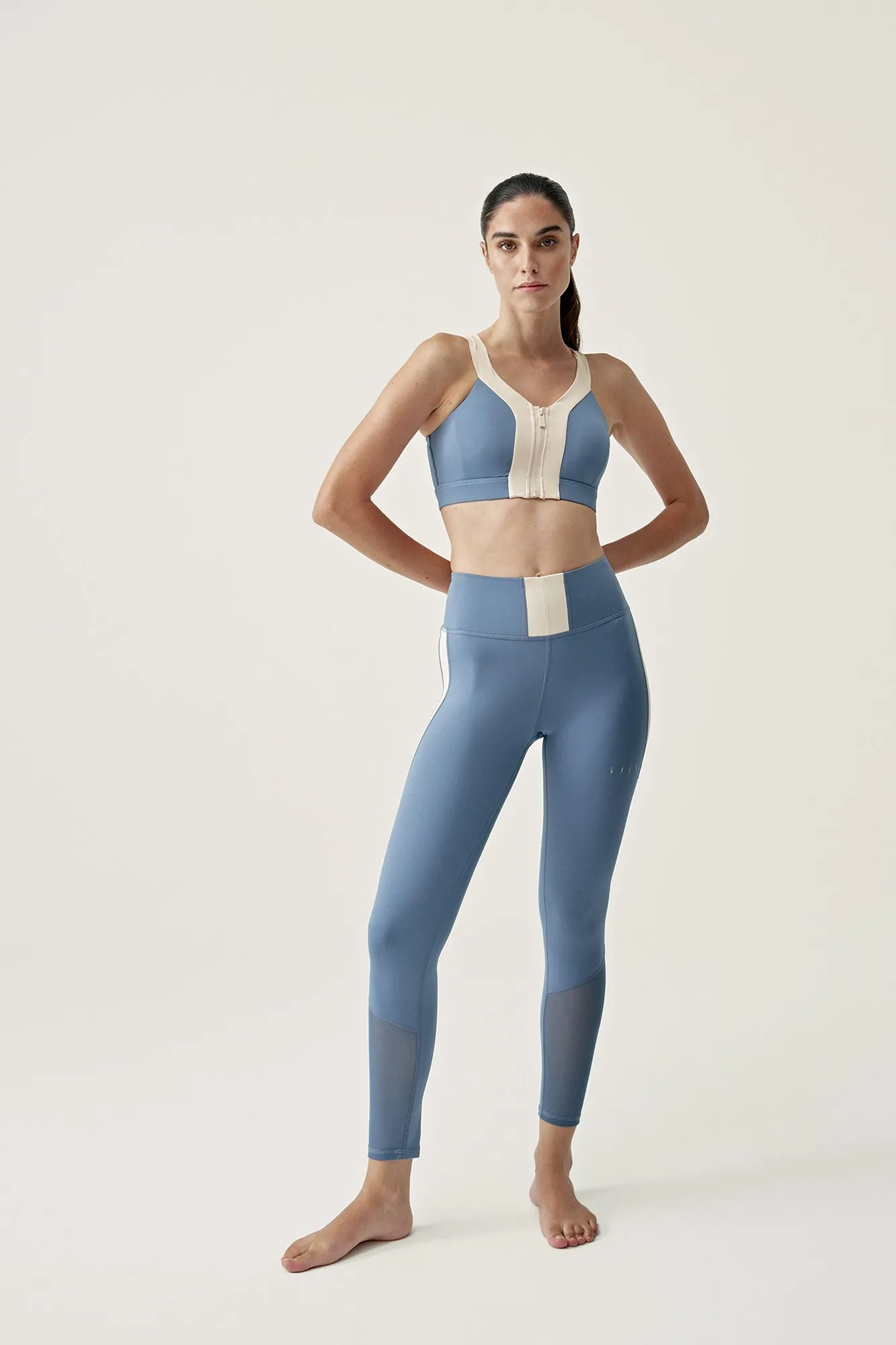 Born Living Yoga Legging Matsya Ocean Blue/Tapioca