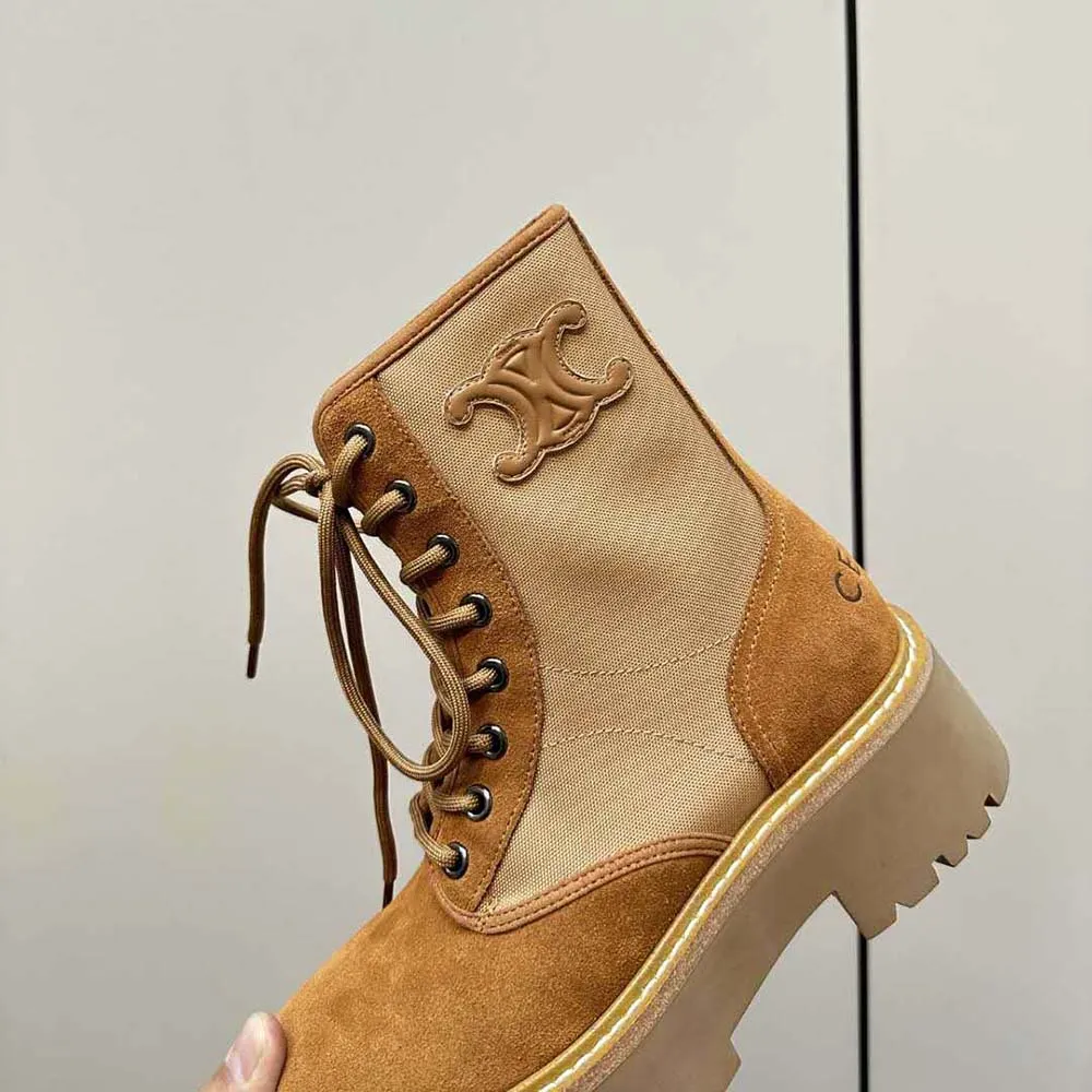 Bota Voluminosa con Cordones para Mujer Celine con Triomphe en Nailon y Piel de Becerro Ante