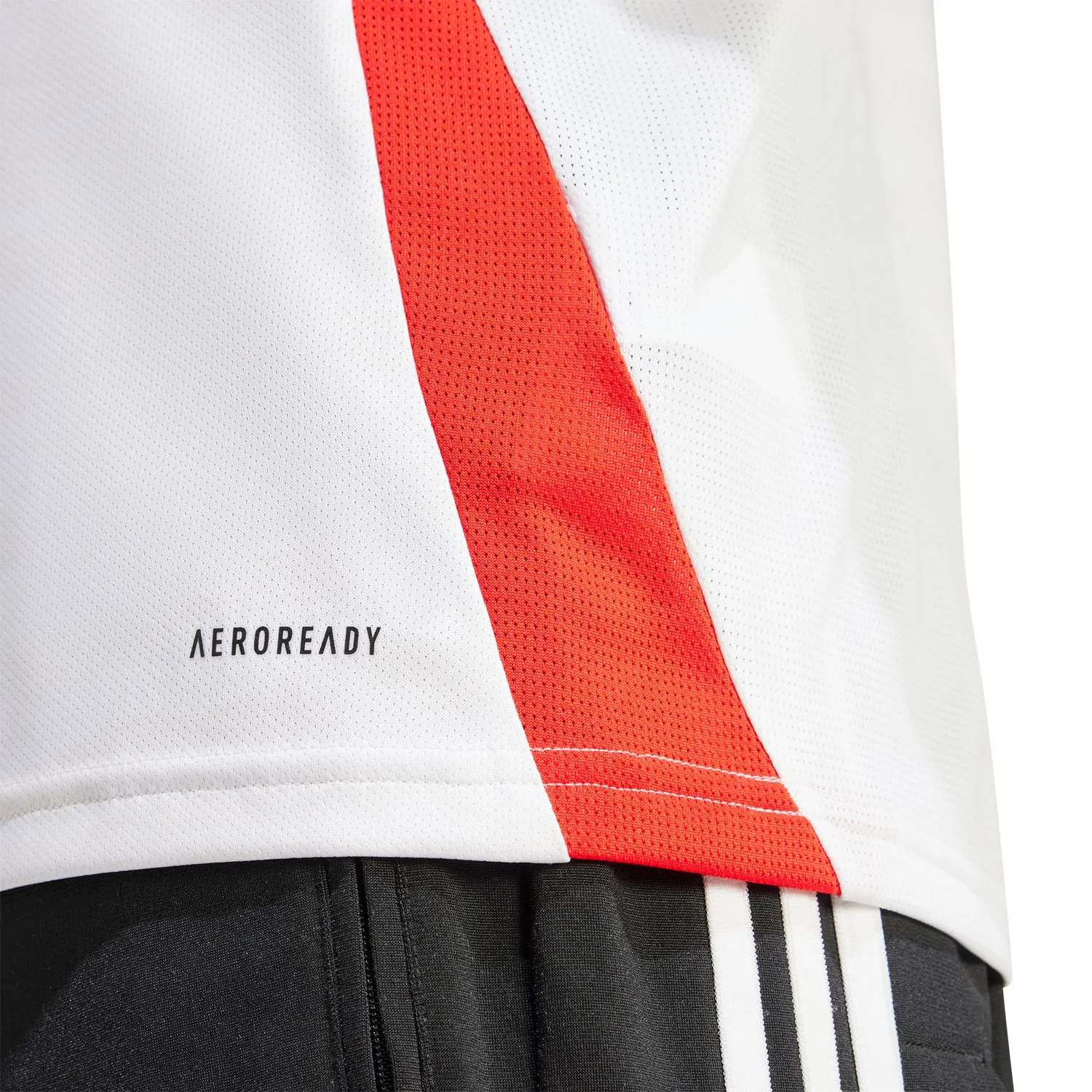 Camiseta adidas Perú 2024