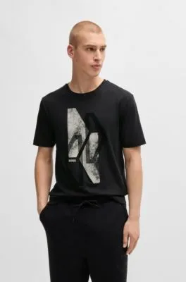 Camiseta regular fit en interlock de algodón con ilustración de temporada