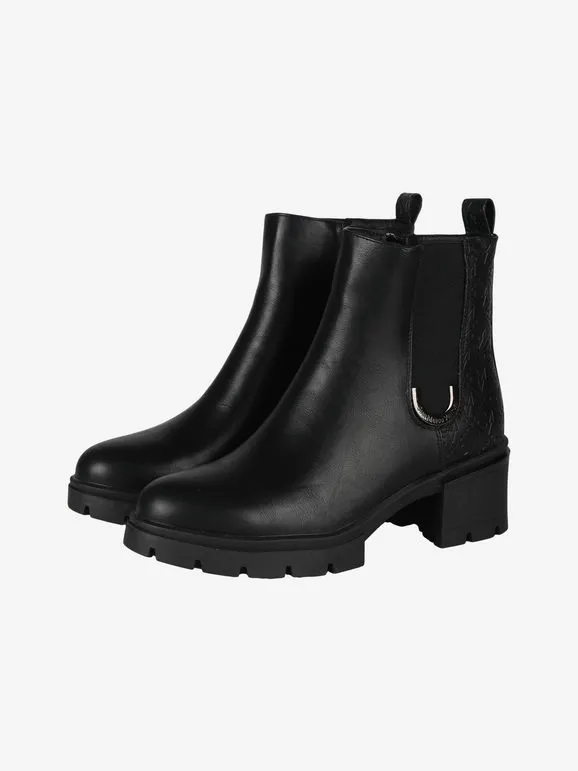Gian Marco Venturi Botines de mujer con tacón y plataforma.