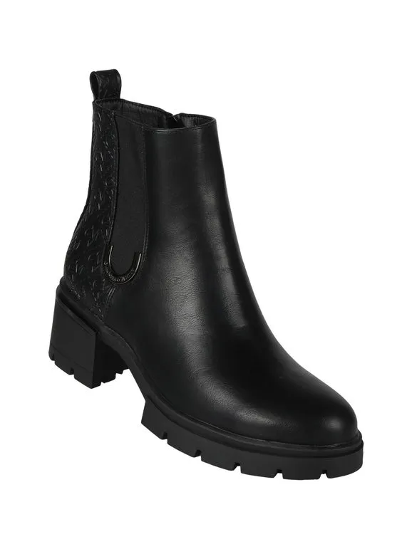 Gian Marco Venturi Botines de mujer con tacón y plataforma.
