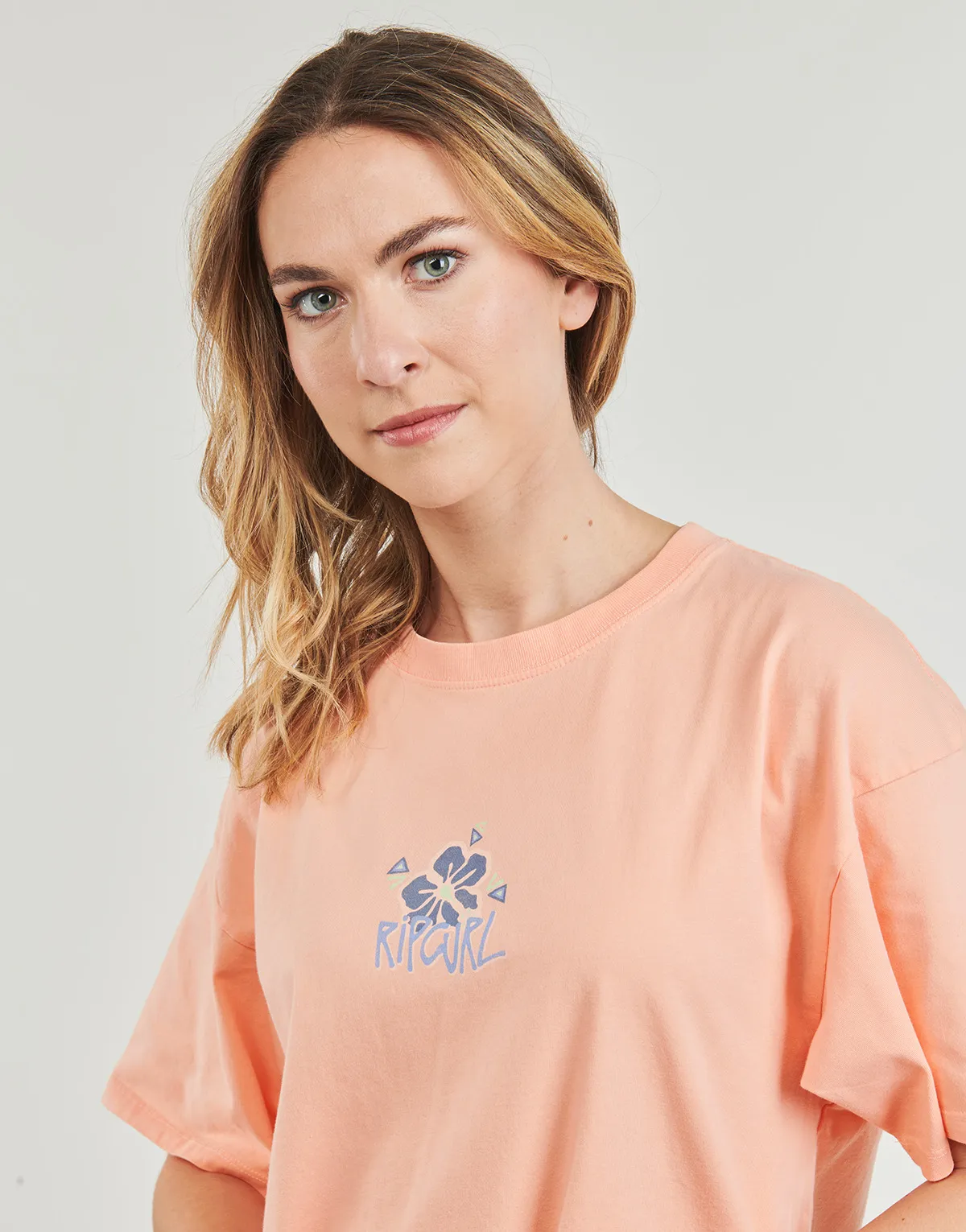 ISLAND HERITAGE TEE
