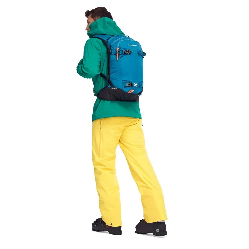 MOCHILA MAMMUT NIRVANA 18L (ZAFIRONEGRO)