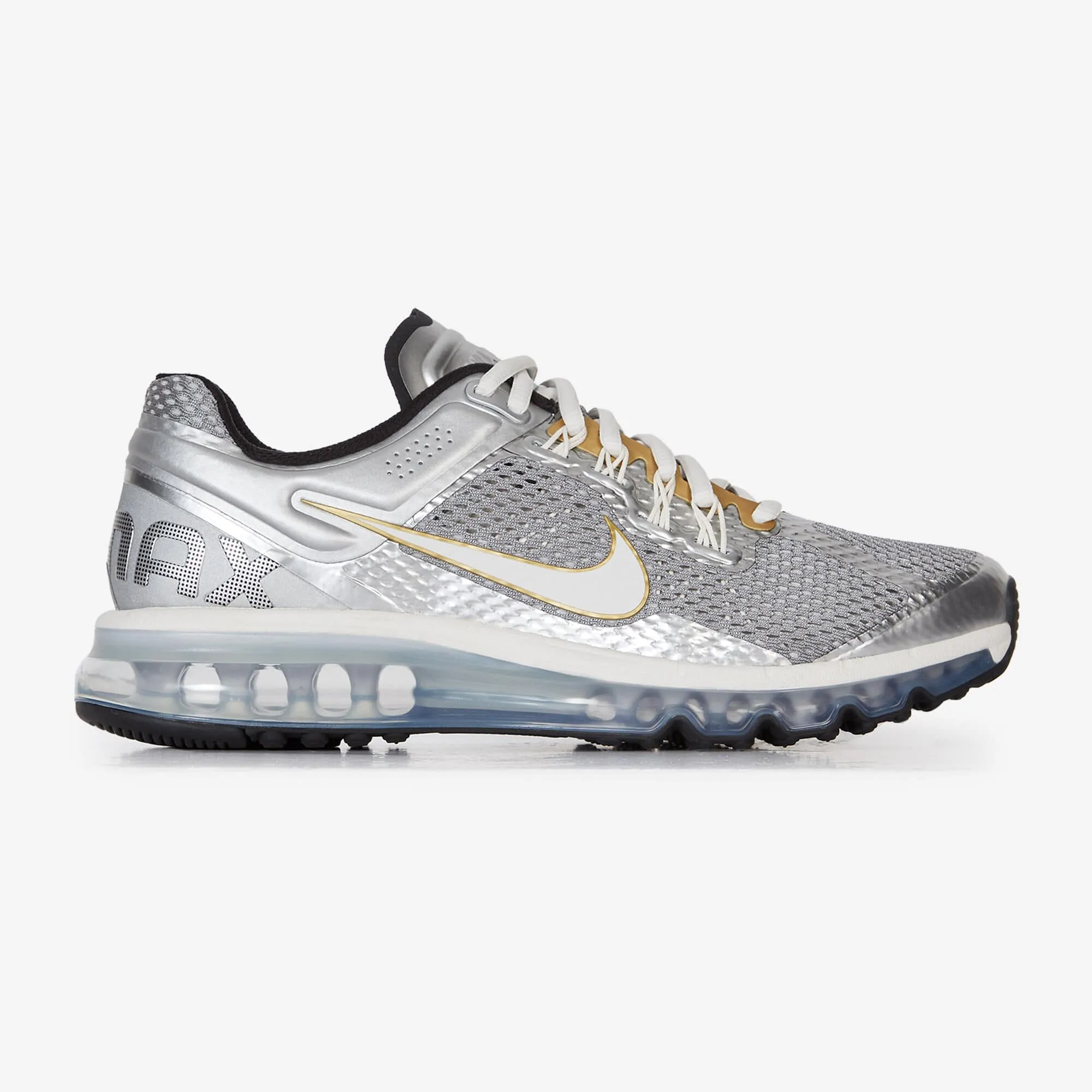 NIKE AIR MAX 2013
