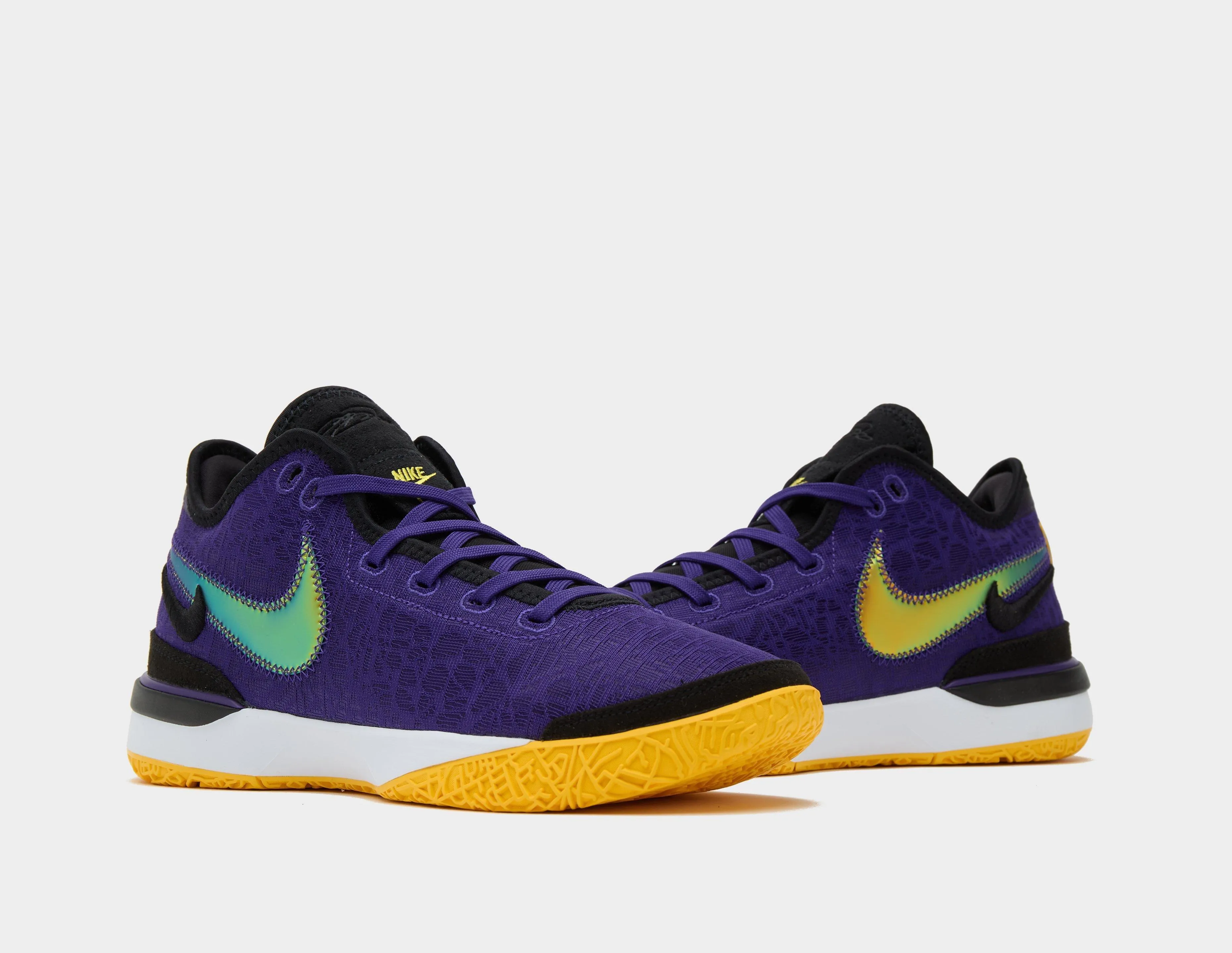 Nike Lebron XXI