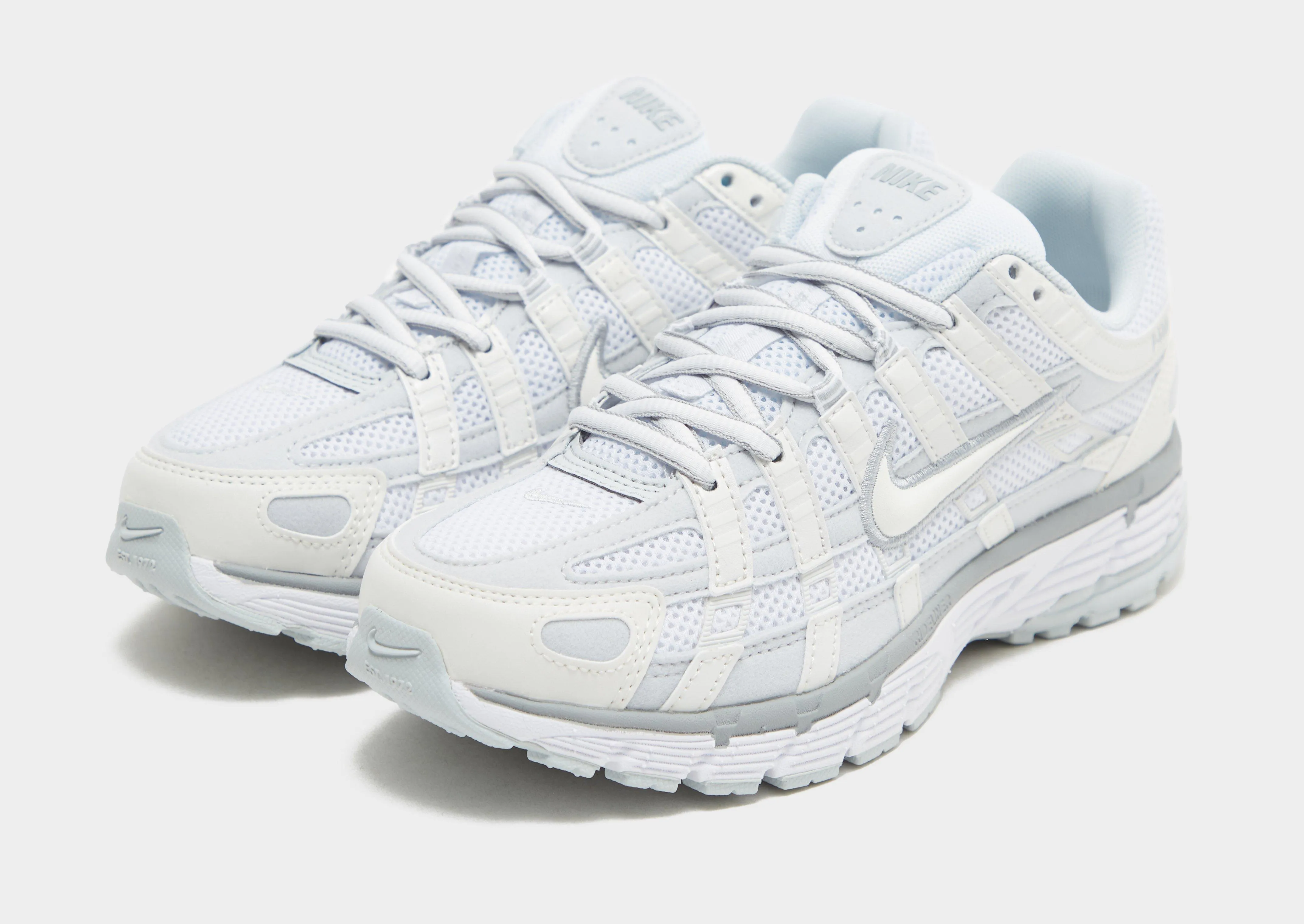 NIKE P6000 WOMEN'S
