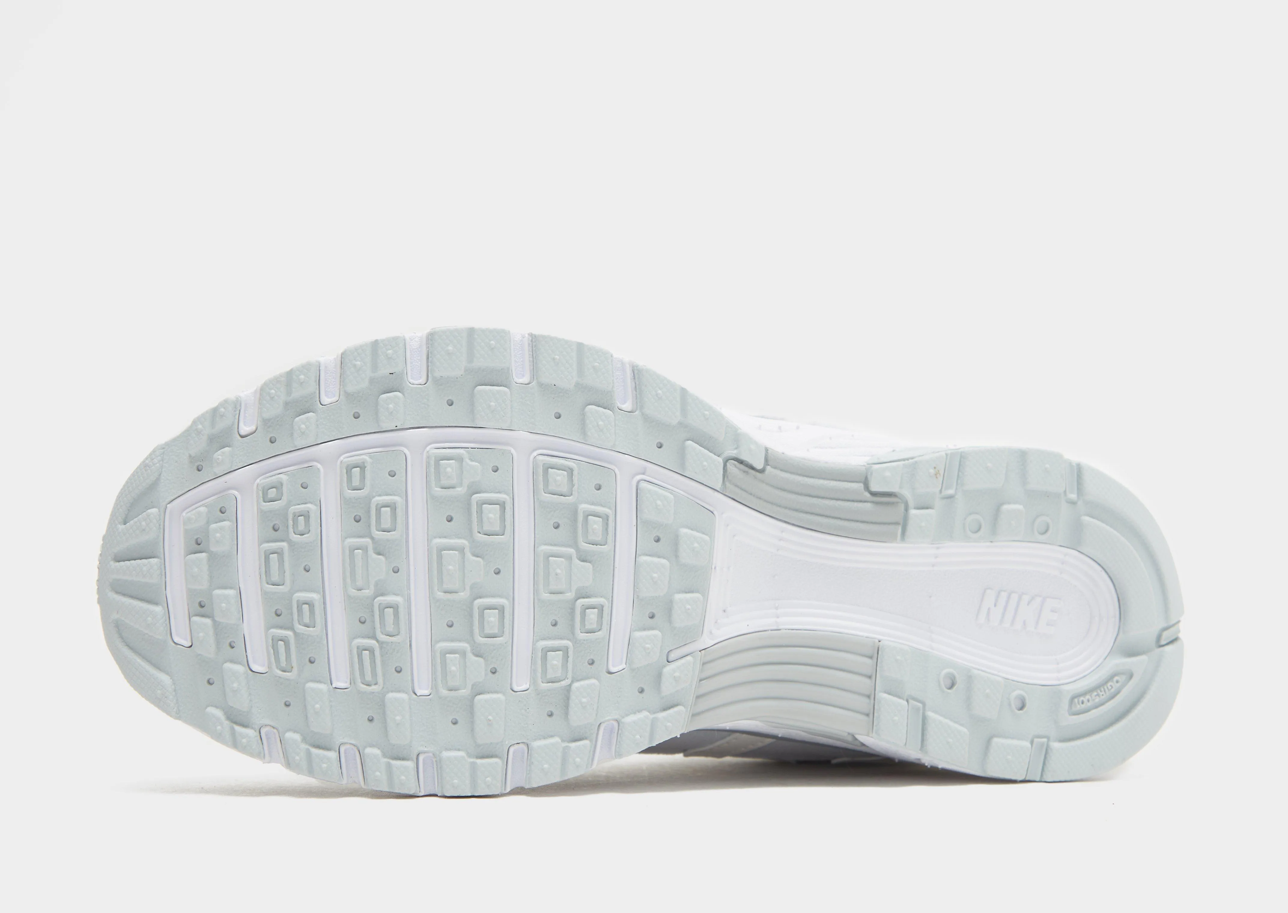 NIKE P6000 WOMEN'S
