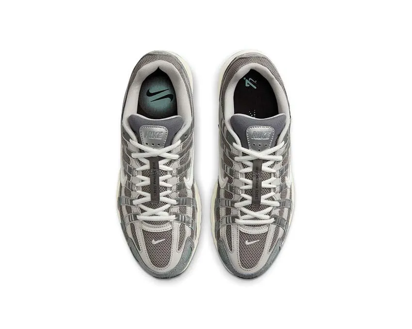 NIKE P6000