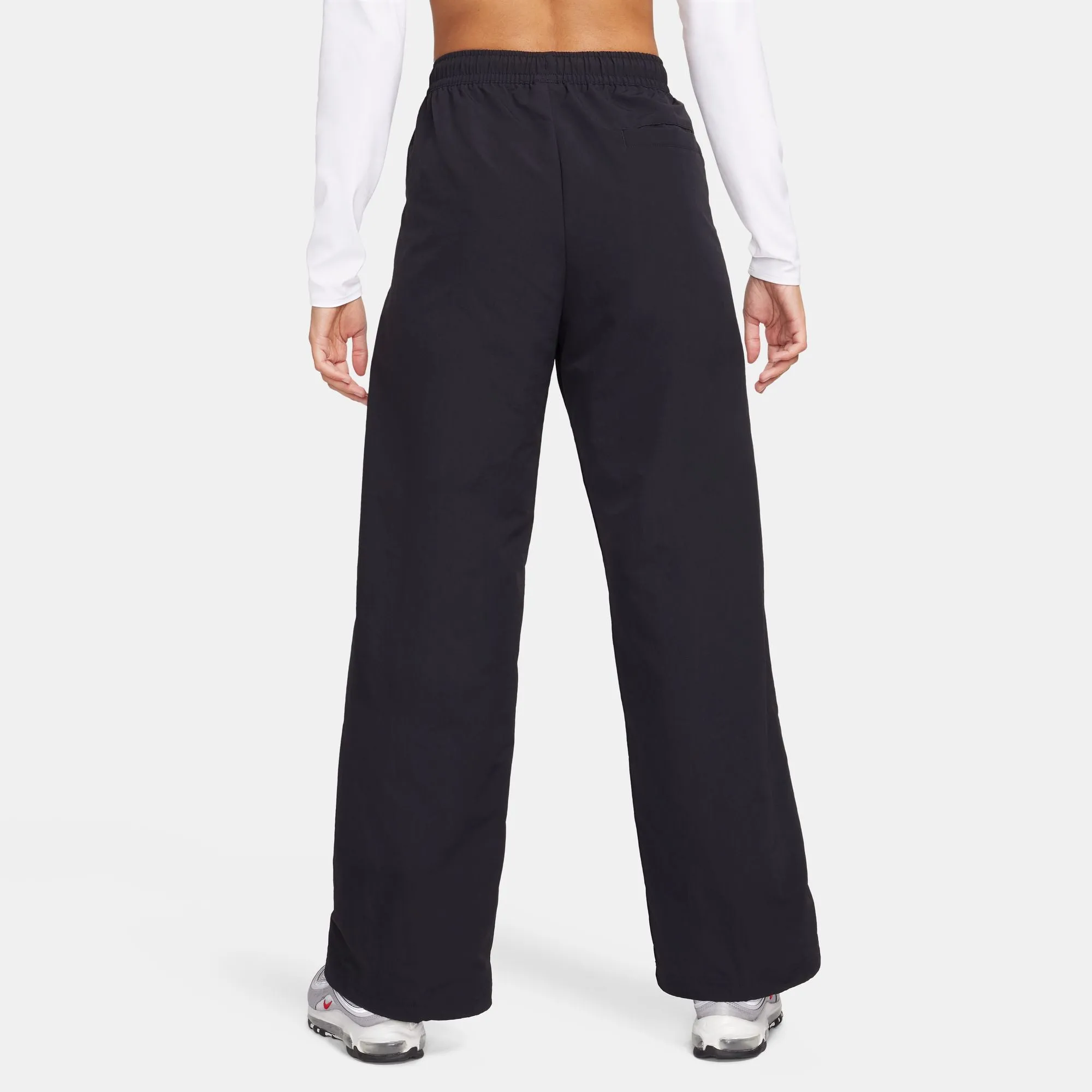 Nike Sportswear Black