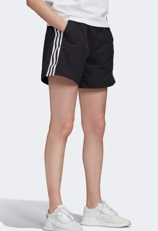Pantalón Corto Mujer – Adidas Negro 3 Bandas