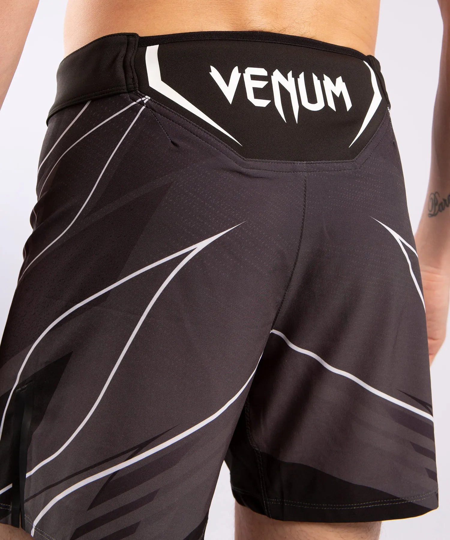 PANTALóN DE MMA PARA HOMBRE UFC VENUM PRO LINE  NEGRO