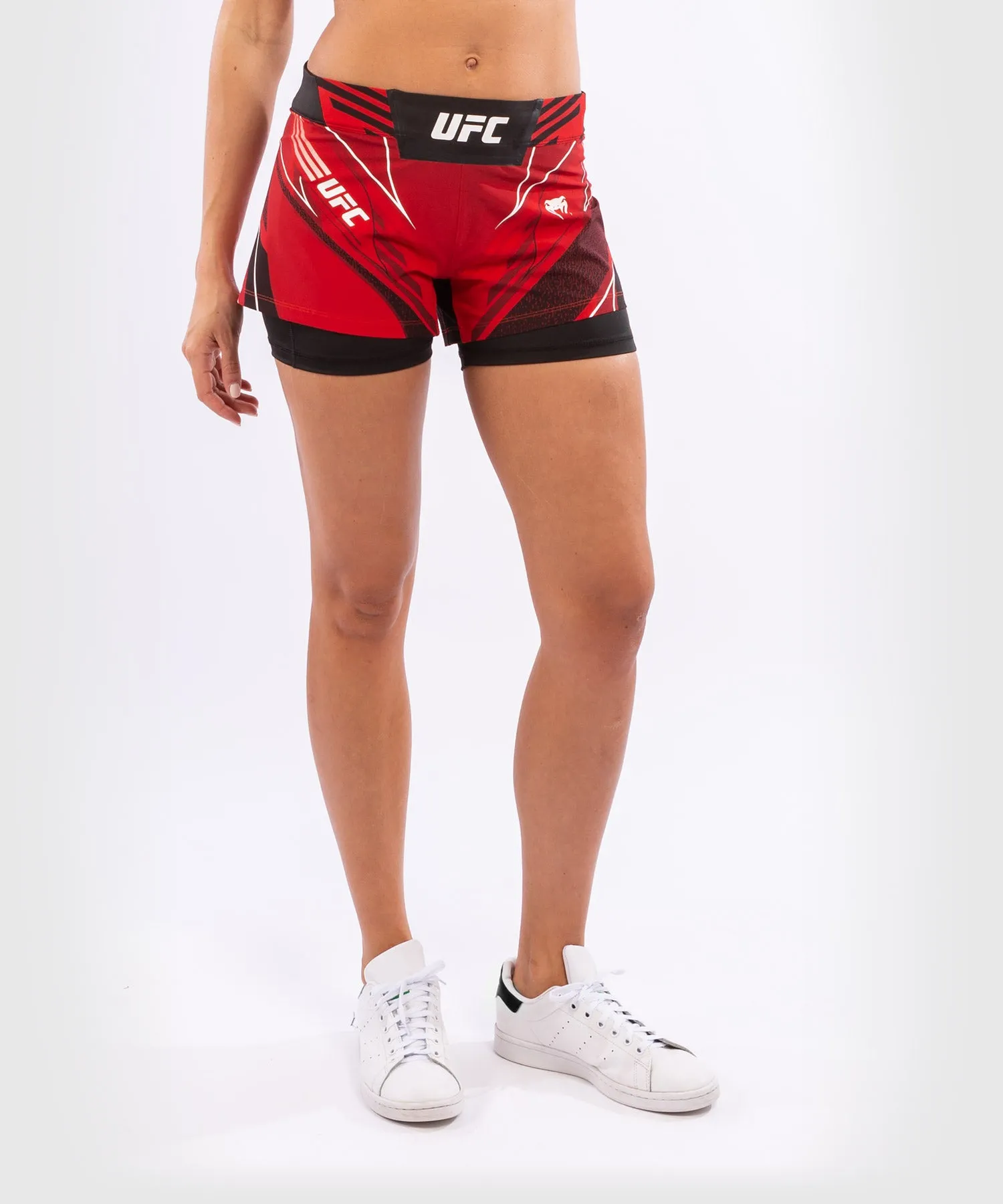 PANTALóN DE MMA PARA MUJER UFC VENUM AUTHENTIC FIGHT NIGHT – MODELO CORTO  ROJO