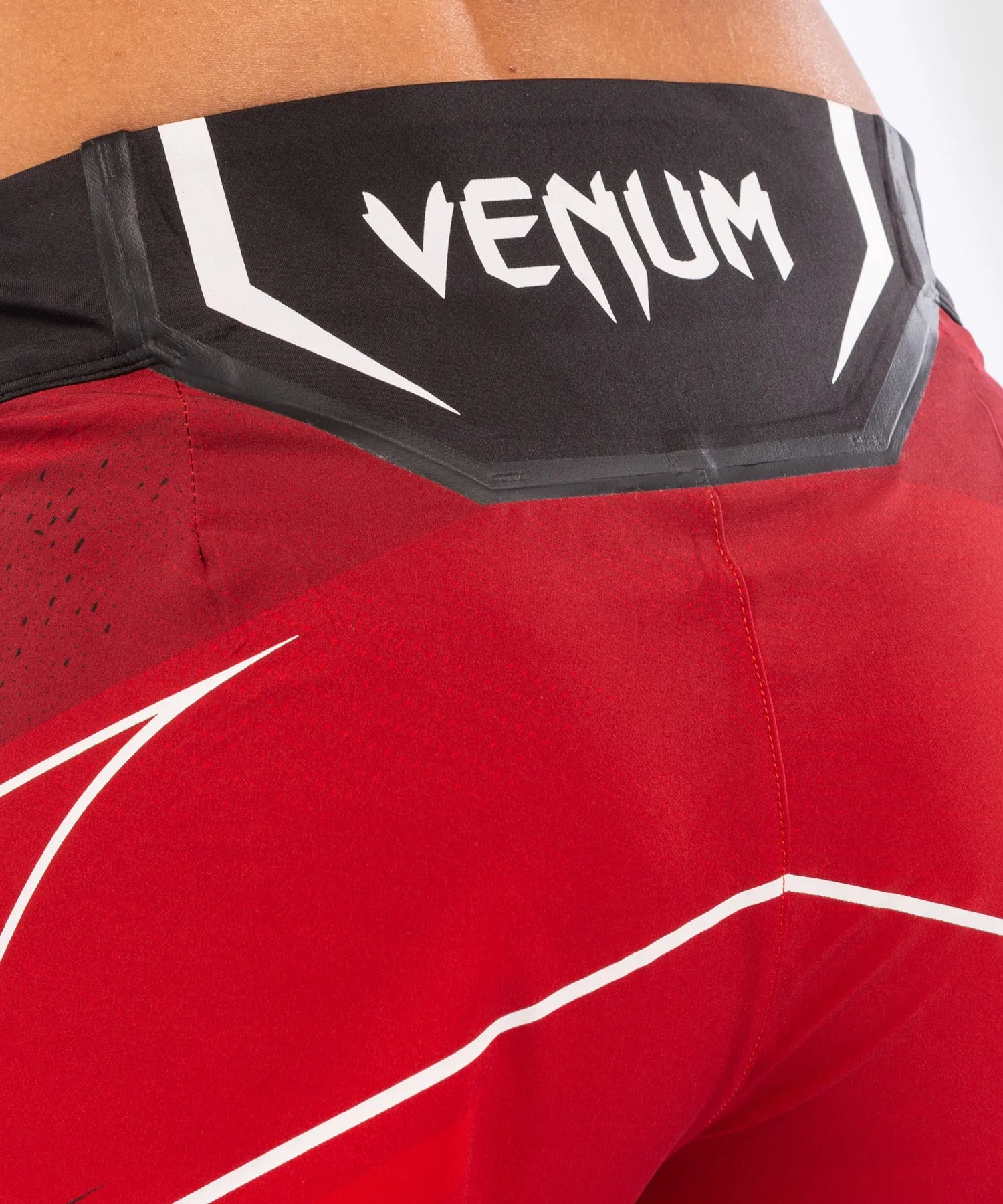 PANTALóN DE MMA PARA MUJER UFC VENUM AUTHENTIC FIGHT NIGHT – MODELO CORTO  ROJO