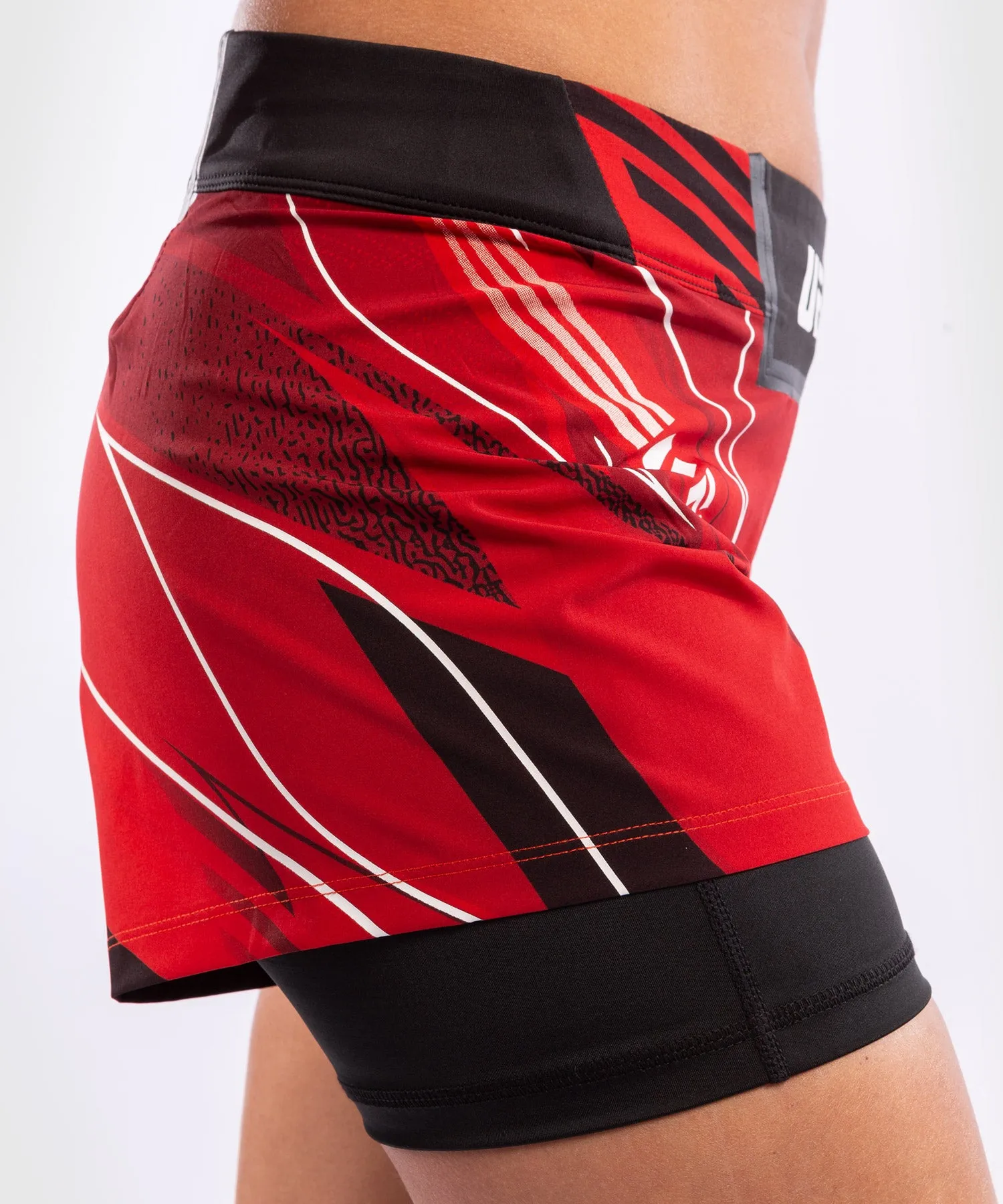 PANTALóN DE MMA PARA MUJER UFC VENUM AUTHENTIC FIGHT NIGHT – MODELO CORTO  ROJO