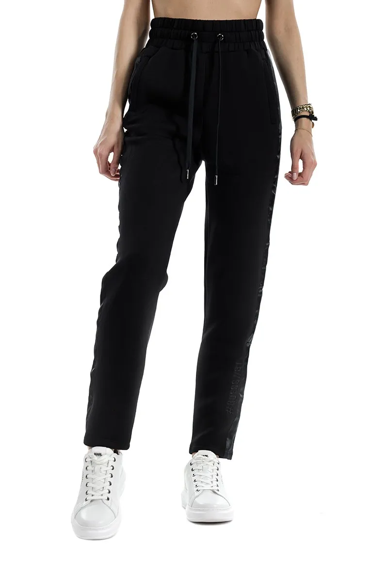 Pantalón para mujer de Guess Jeans – W0BB52K7UW2