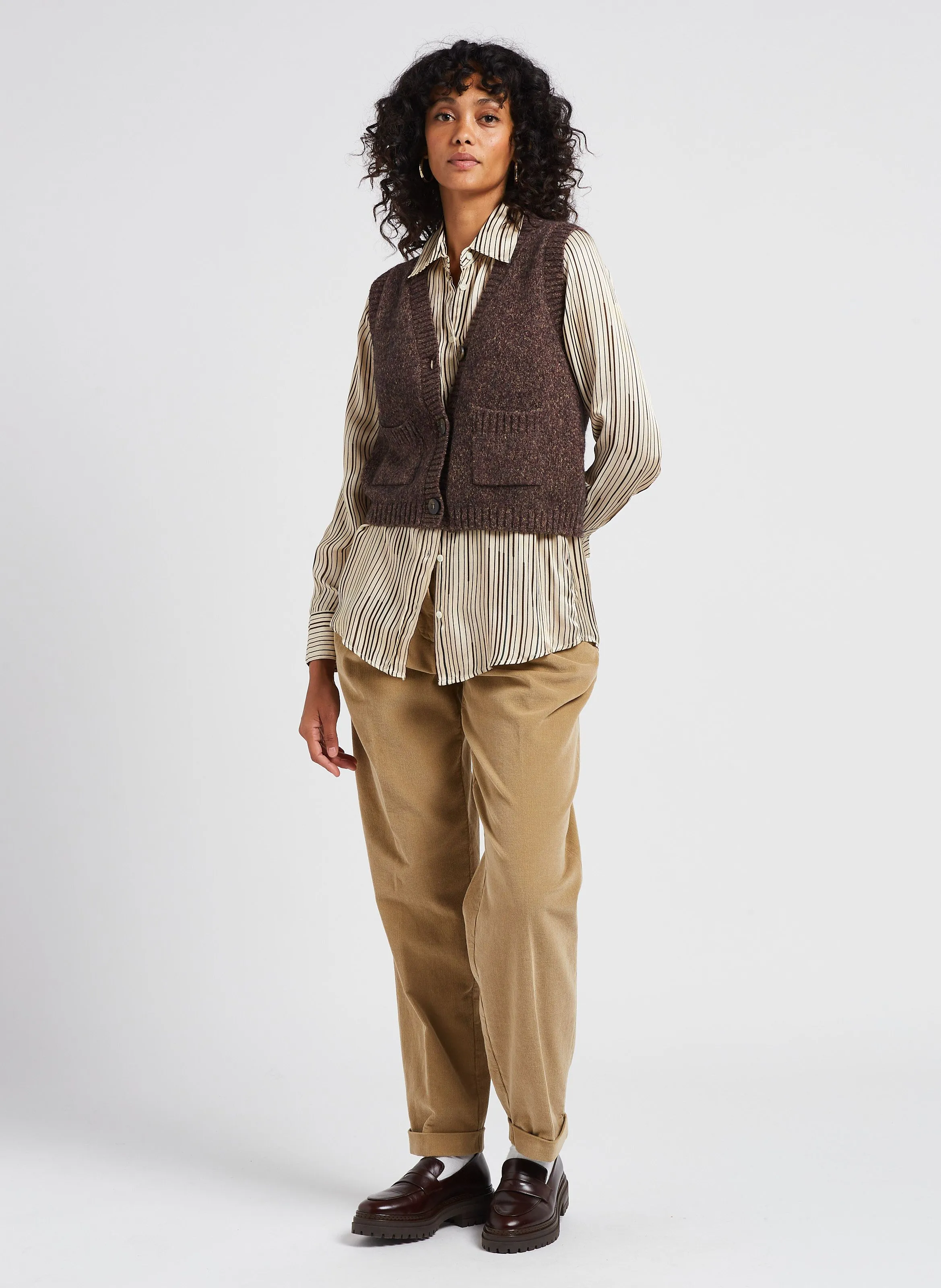Pantalón tapered de pana de algodón en marron