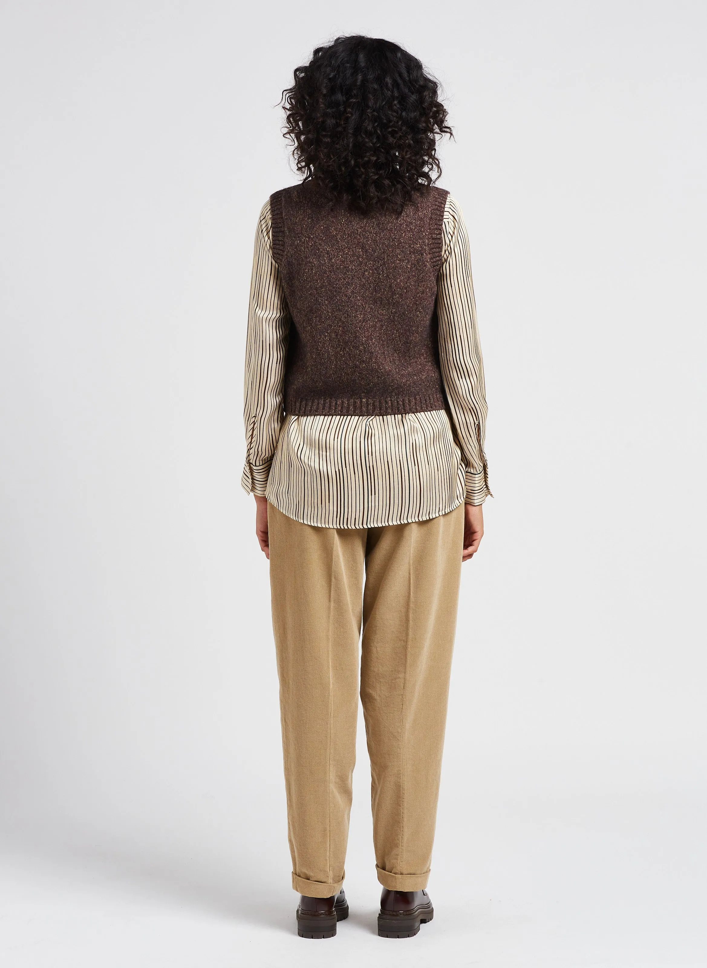 Pantalón tapered de pana de algodón en marron