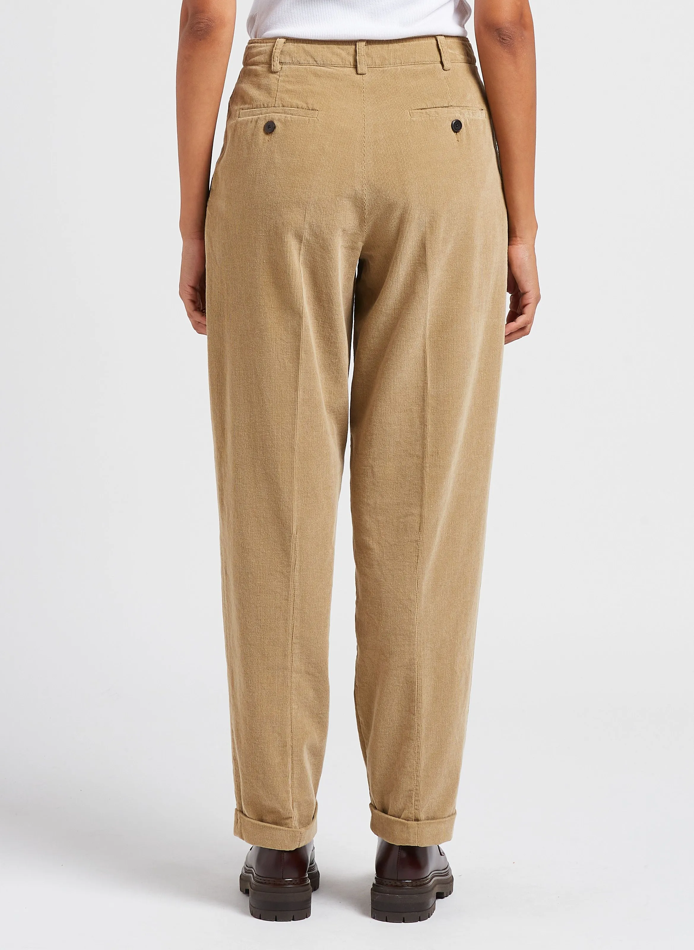 Pantalón tapered de pana de algodón en marron