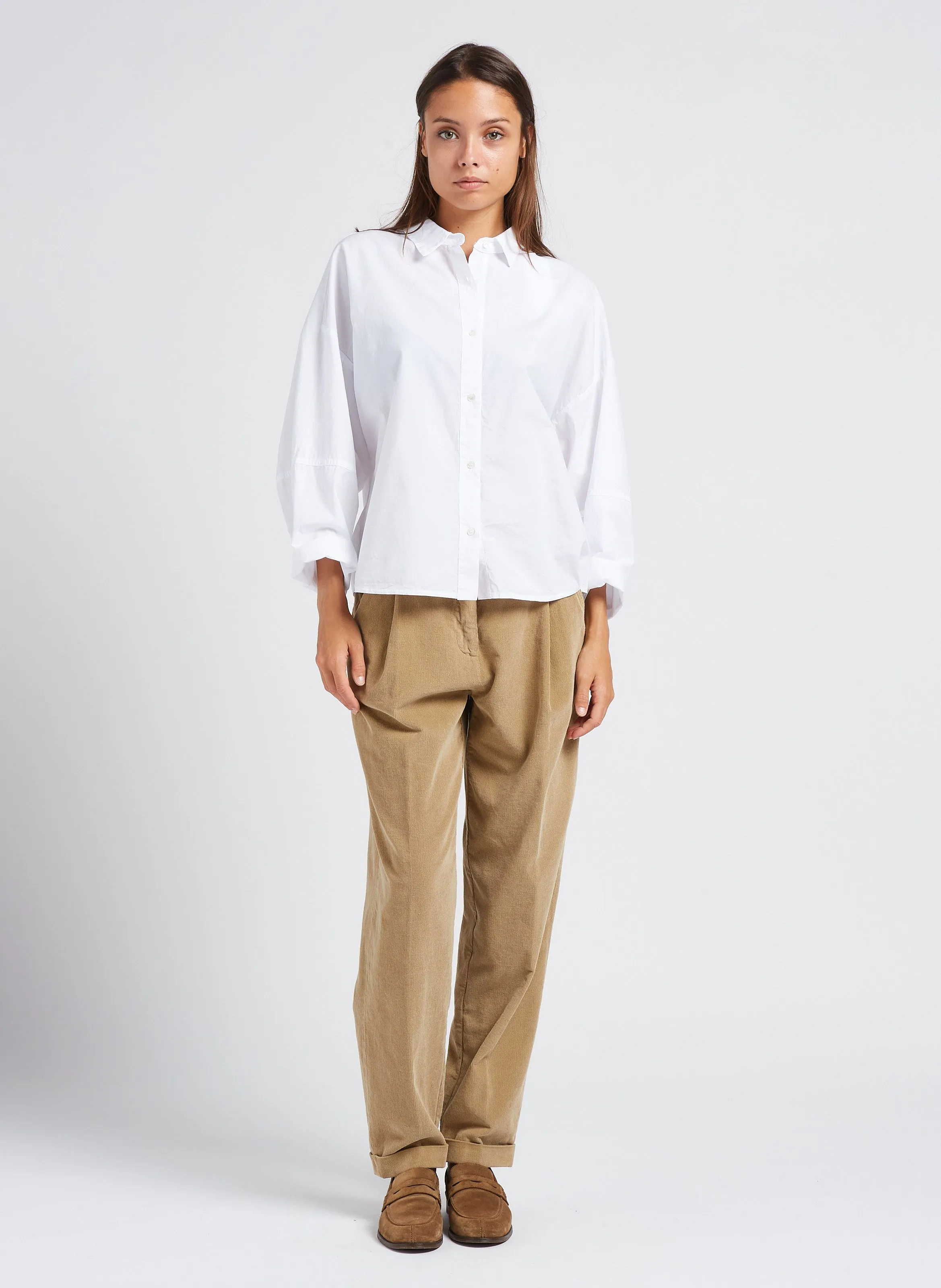 Pantalón tapered de pana de algodón en marron