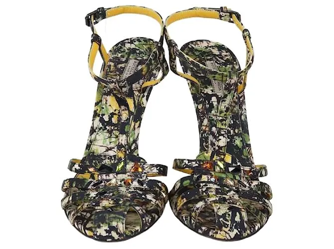 Sandalias con tira en el tobillo con adornos y estampado multicolor de Bottega Veneta 
