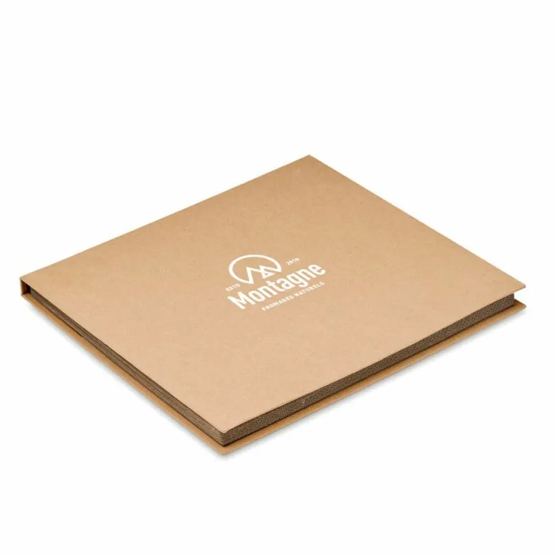 Set con tabla grande de madera personalizable Osturla
