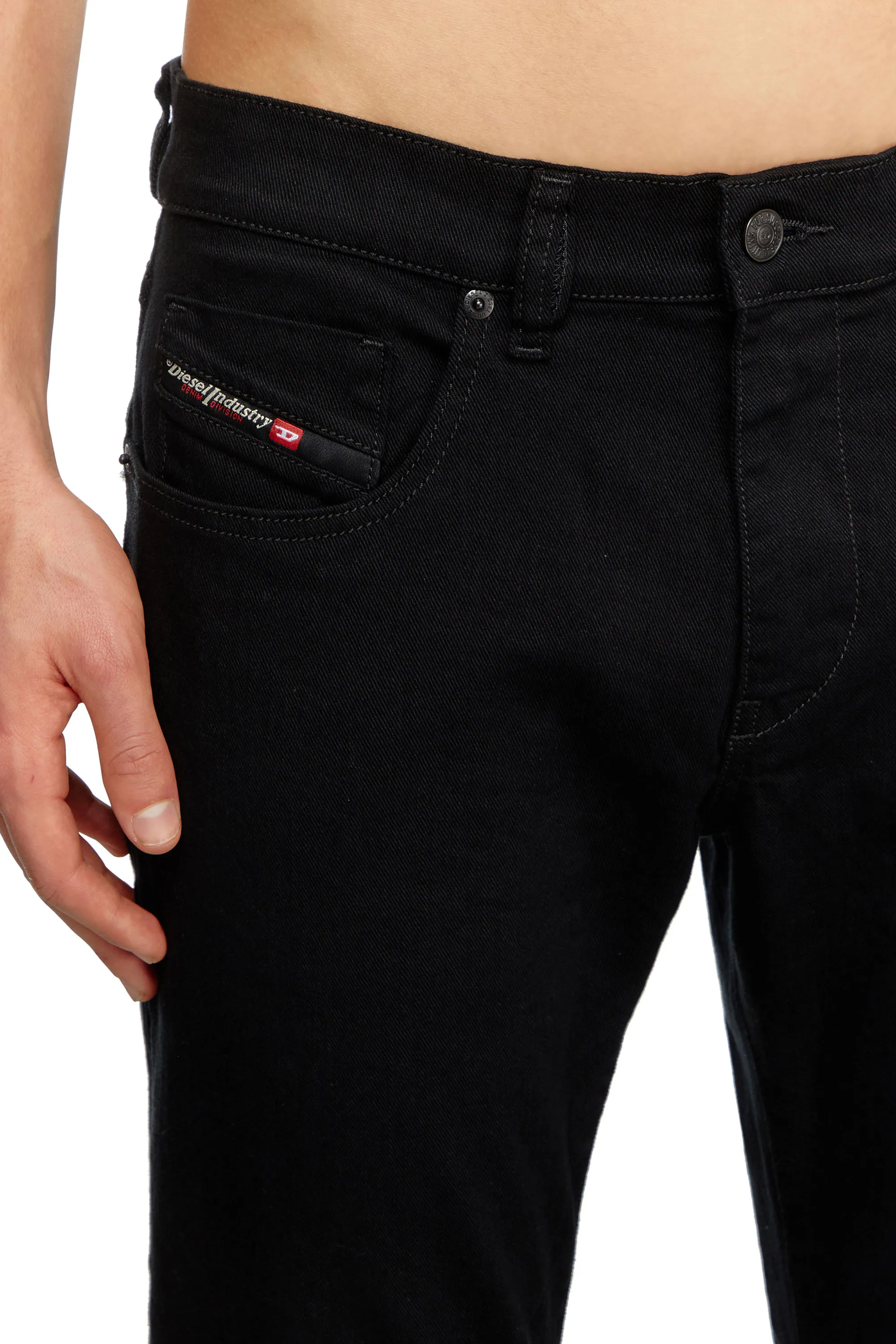 SLIM JEANS 2019 DSTRUKT 069YP