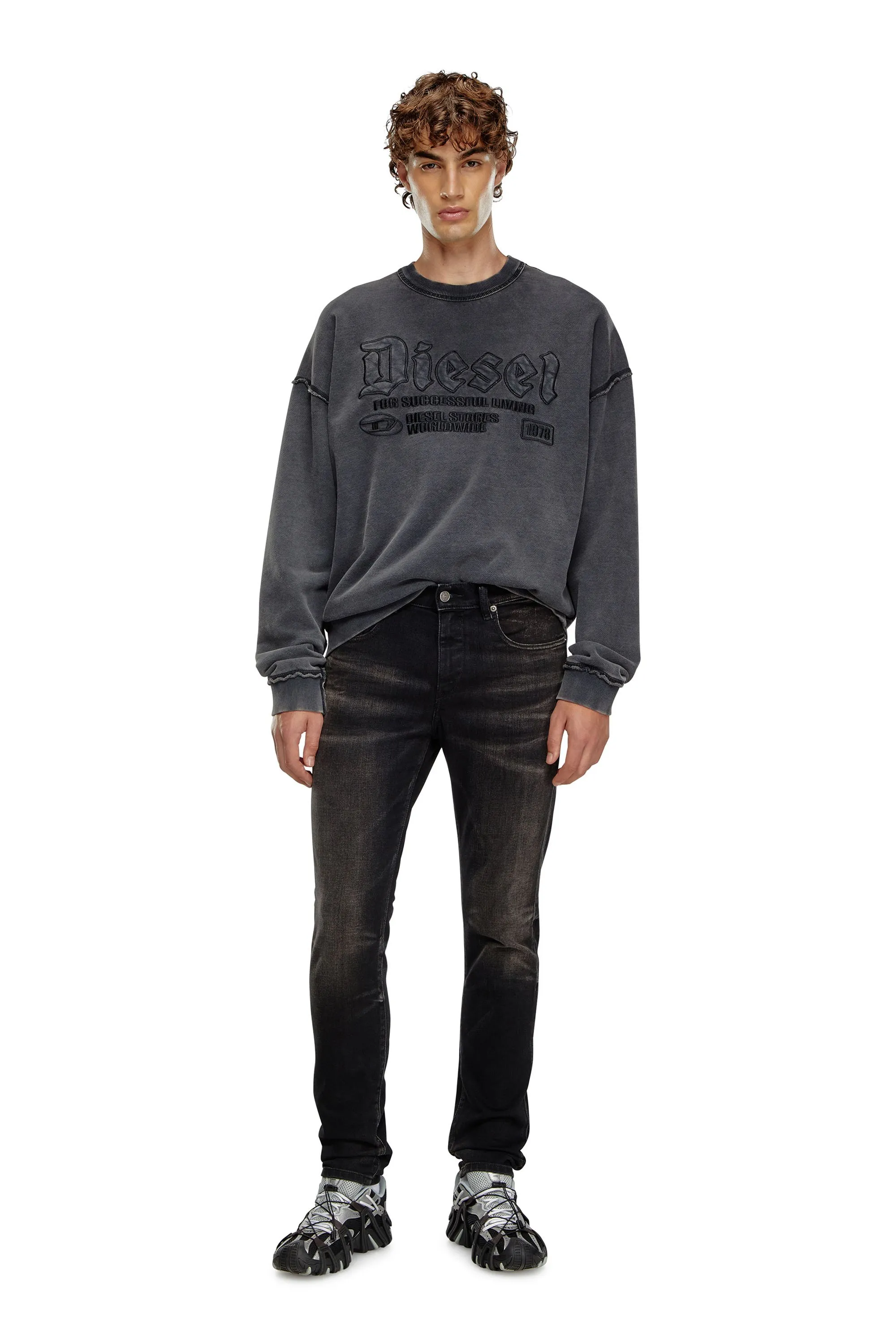 SLIM JEANS 2019 DSTRUKT 09J53