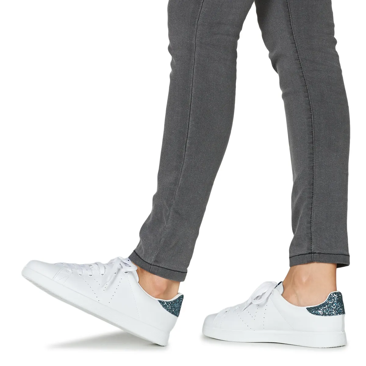 TENIS