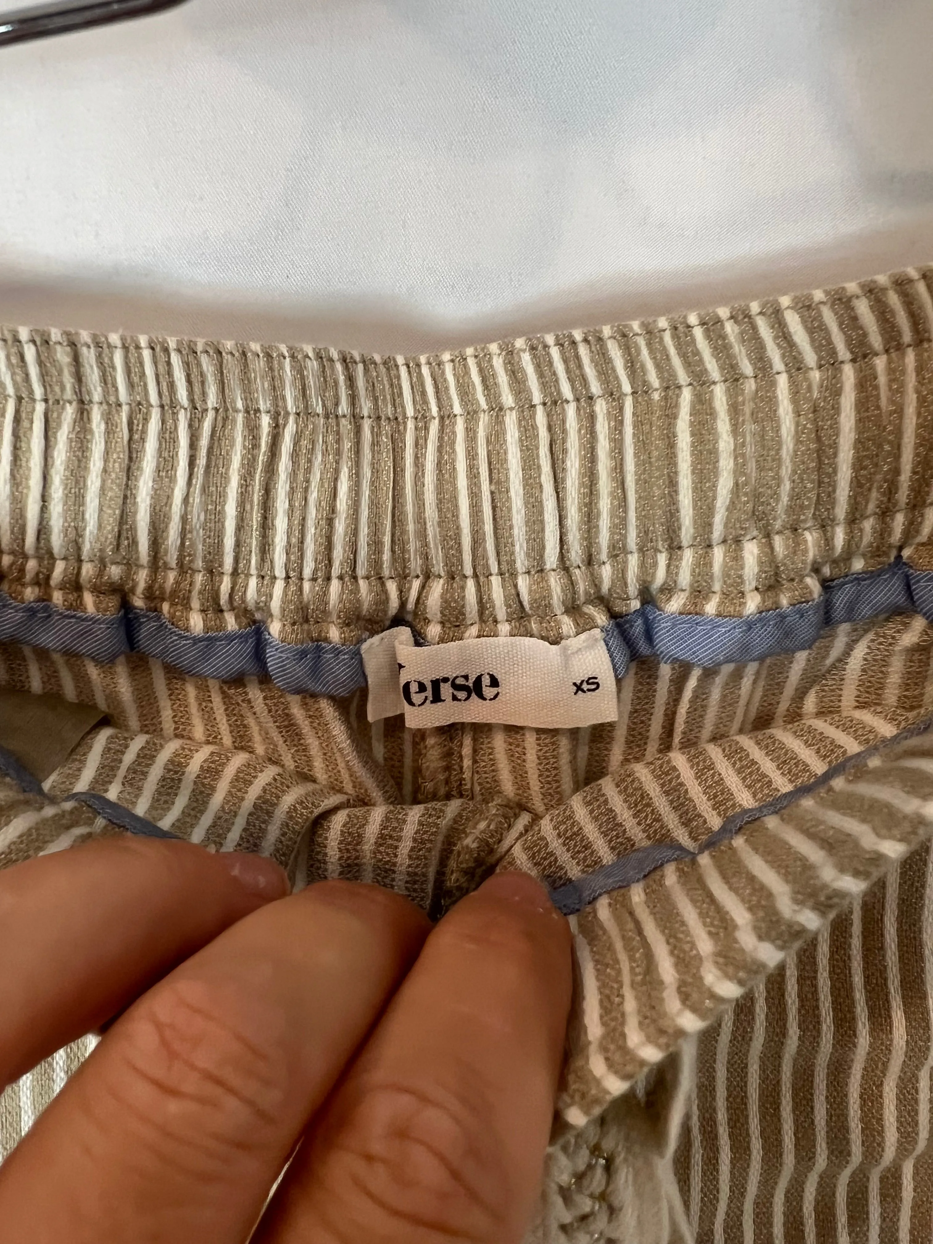 YERSE. Pantalón corto rayas T.xs