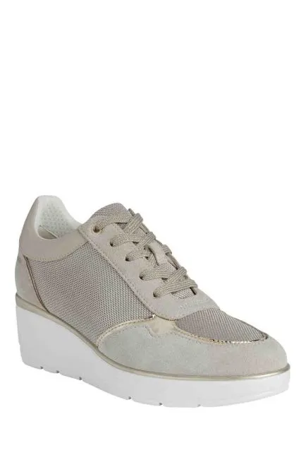 Zapatillas con cuña en piel