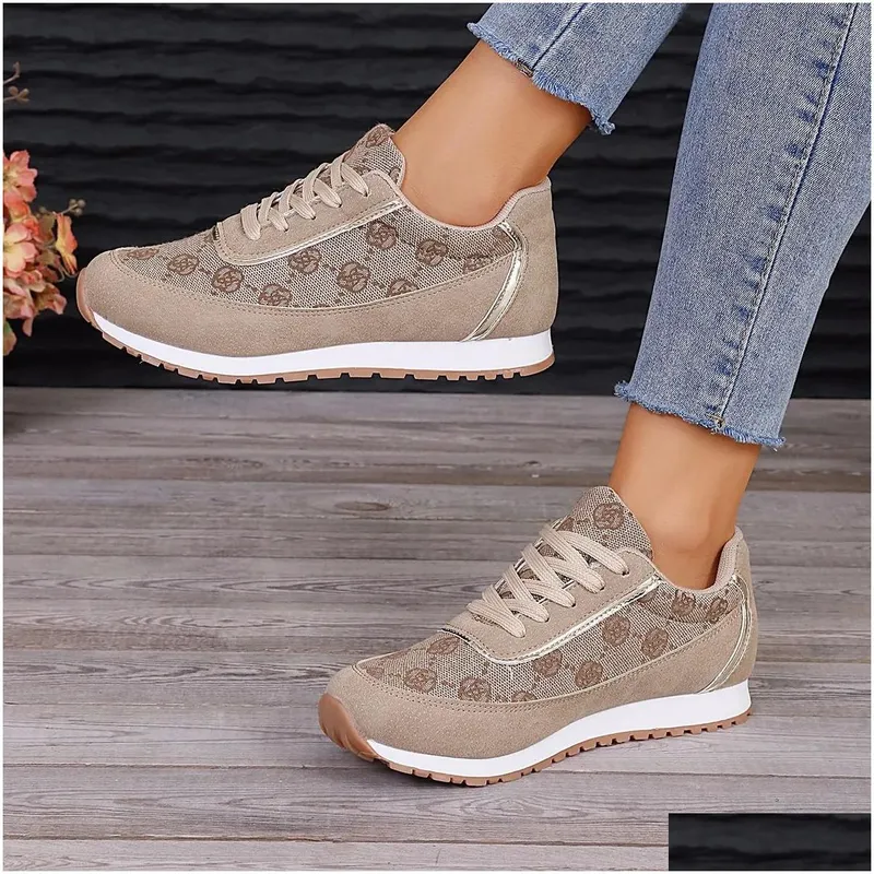 Zapatos informales Fashion Gray 2024 Spring Sneaker Brand Womens Khaki Vcanized Plus Tamaño 42 Comunicial Baloncesto 240611 Drop